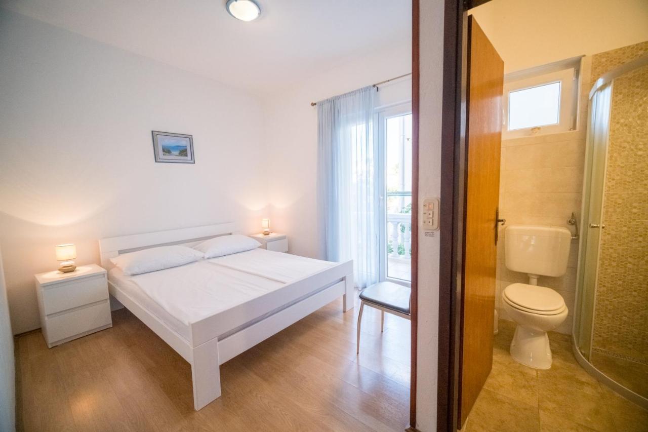 Apartman Bilac Vodice Exterior foto