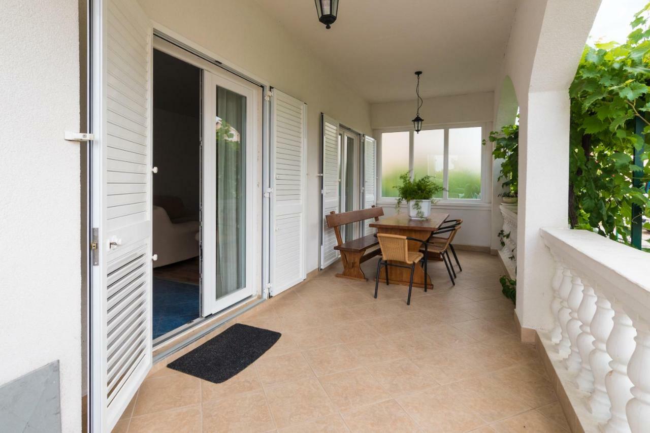 Apartman Bilac Vodice Exterior foto