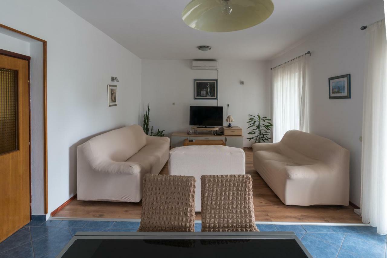 Apartman Bilac Vodice Exterior foto